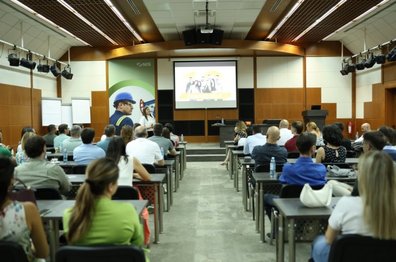 Prilika za mlade za čistu desetku počela deseta sezona programa „nis calling”