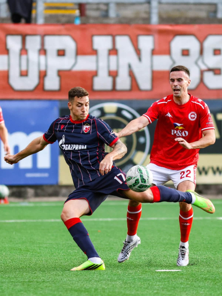 Larn - Crvena zvezda