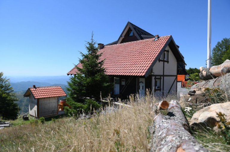 Zadovoljni klijenti potvrđuju značaj osiguranja vikendica na kopaoniku, goču i goliji