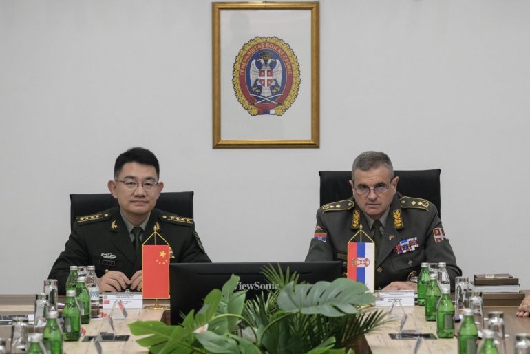 Delegacija armije kine u poseti vojsci srbije