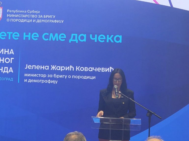 Macut: iz alimentacionog fonda isplaćeno više od 63 mln din, podršku dobilo 959 dece (foto/video)